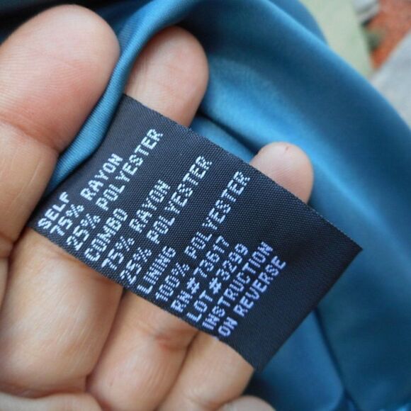 EUC KM COLLECTIONS by MILLA BELL Teal Shiny Jacket w/Sequins Size:8 - Picture 13 of 16